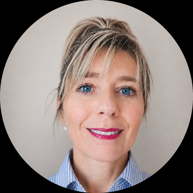 Portrait de Carine Sagarra, assistante comptable indépendante